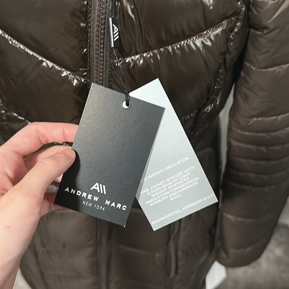 Marc New York by Andrew Marc Women's Asymmetrical Cire Puffer Quilted Mid-Length - Picture 10 of 16